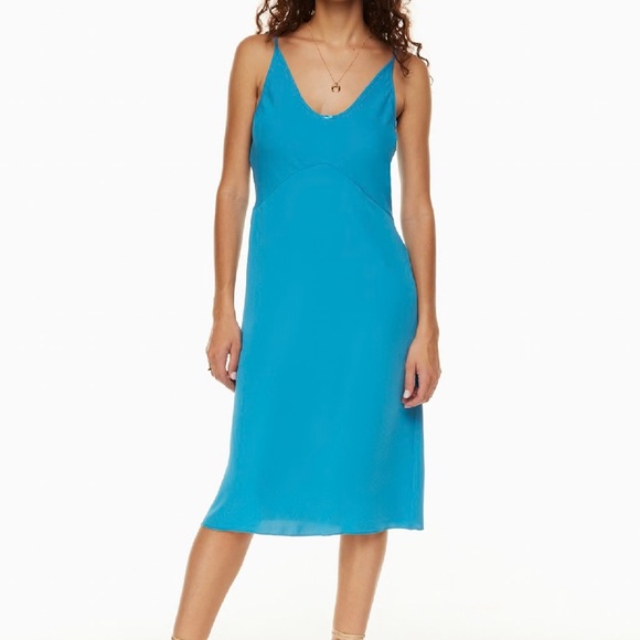 Wilfred Dresses & Skirts - Aritzia Wilfred Minthe Dress Size Small